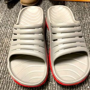 Men’s Slides🔥